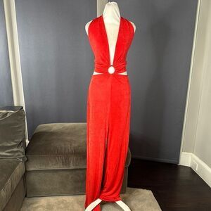 Women’s Red Deep V-Neck Halter Jumpsuit Ring Accent Wide Leg BodyCon Size L NEW